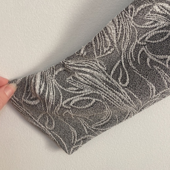 Avenue - Silver Long Sleeve Long Length Duster Cardigan - Size 18-20 - Picture 2 of 6